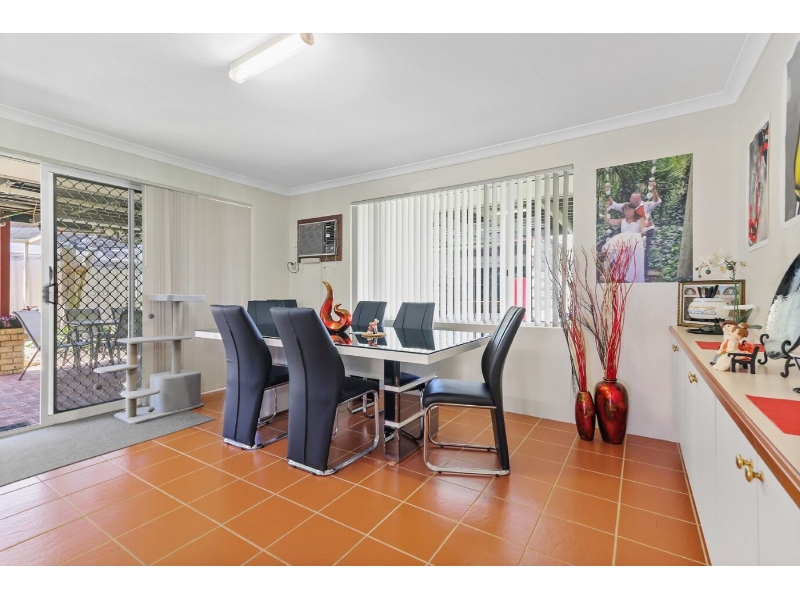 3 Palm Drive, Warnbro House for rent Listed by Nikki Atwell of