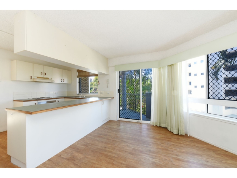 1/34 Moreton Parade, Kings Beach Apartment for rent Listed by Charlie