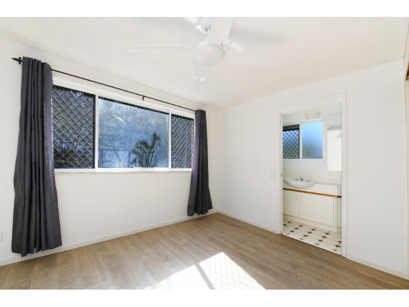 1/34 Moreton Parade, Kings Beach Apartment for rent Listed by Charlie