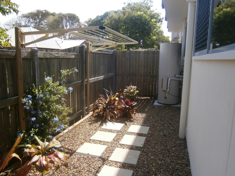 2/17 Tilley Street, Redcliffe Townhouse for rent Listed by Melissa