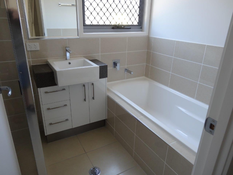 2/17 Tilley Street, Redcliffe Townhouse for rent Listed by Melissa