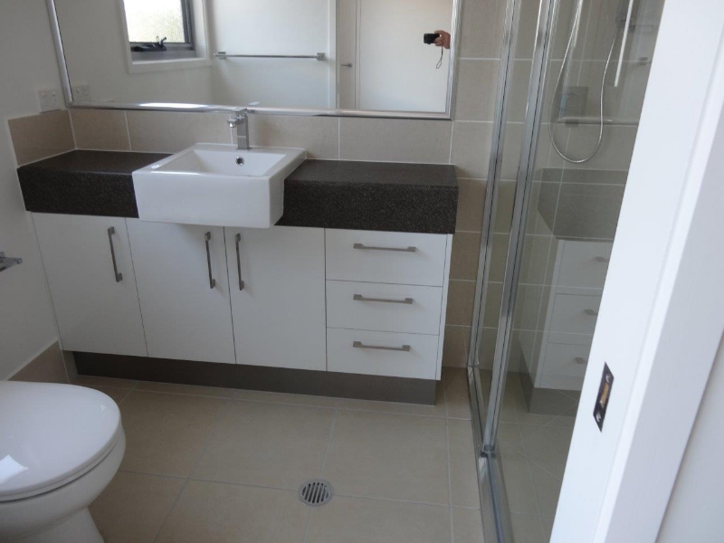 2/17 Tilley Street, Redcliffe Townhouse for rent Listed by Melissa