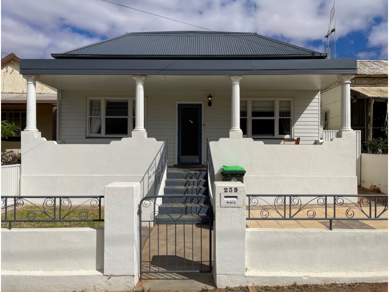 239 Mica Street, Broken Hill House for rent Listed by Corey Pascoe of