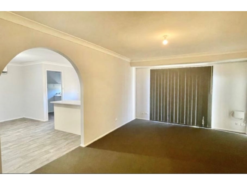 57 Greenbank Drive, Werrington Downs House for rent Listed by Century