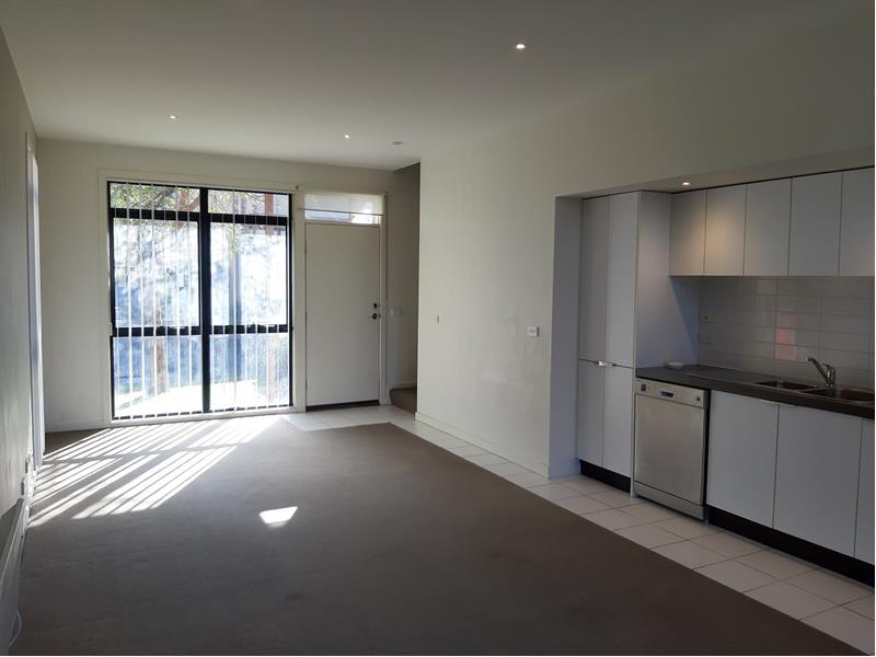 20 Brushbox Court, Clayton Townhouse for rent Listed by Marisa