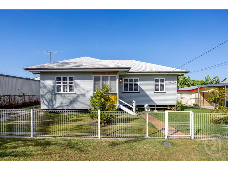 11 Shapcott Street, Eastern Heights House for rent Listed by Amber Warren of Century 21 Josie