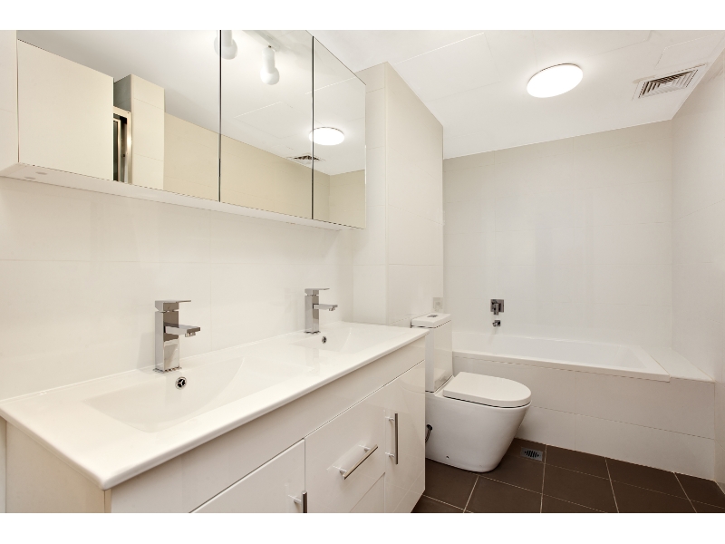 12/4 New Mclean Street, Edgecliff Apartment for rent Listed by