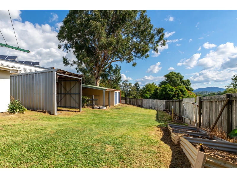 13 Red Hill Road Gympie QLD 4570 House for rent Listed by Sarah Moore of Century 21 Platinum