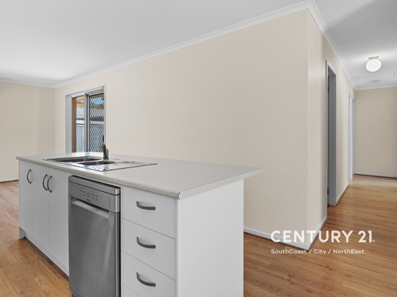 2 Moffatt Street, Reynella House for rent Listed by Lisa Hallett of