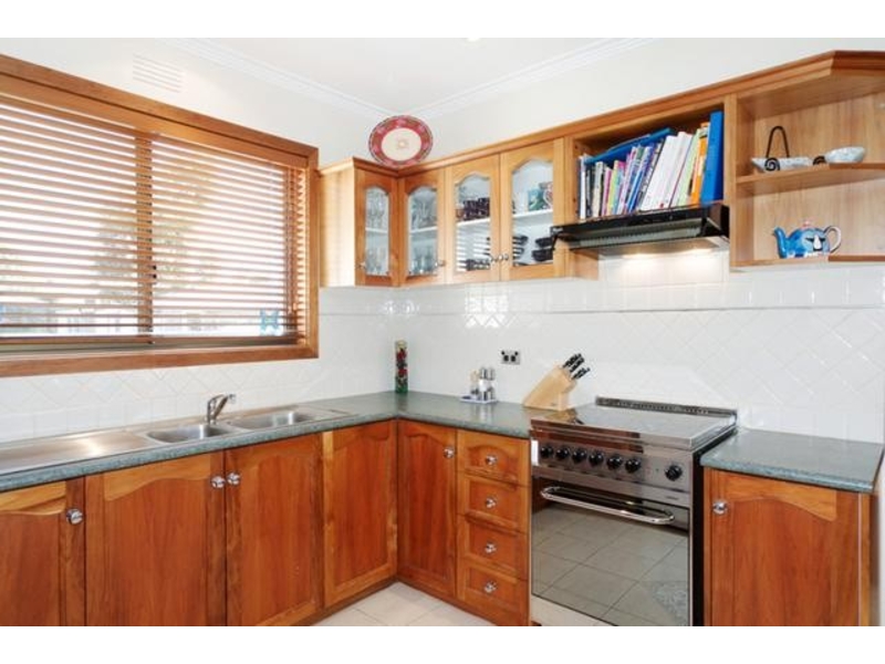 22 Nagle Dr, Belmont House for rent Listed by Ellie Loveday of Barry