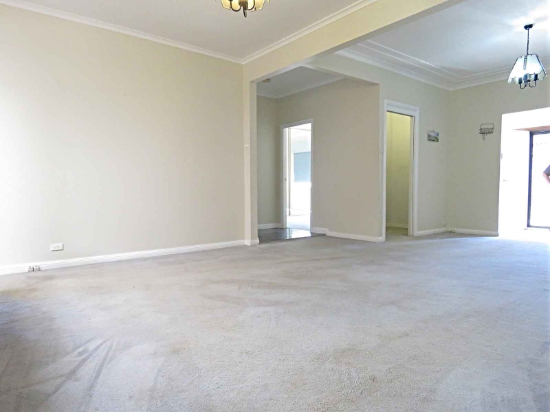 12A Pioneer Street, Wentworthville House for rent Listed by Rentals