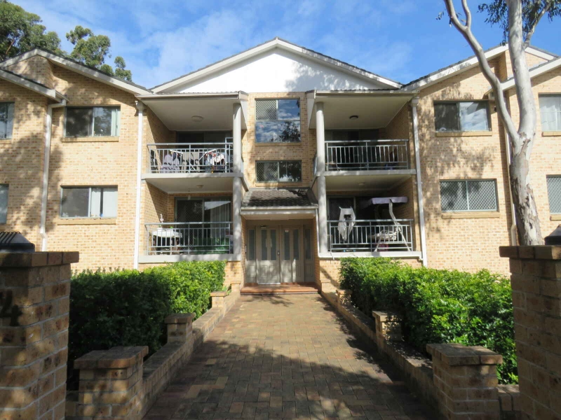 9/7476 Stapleton Street, Pendle Hill Apartment for rent Listed by