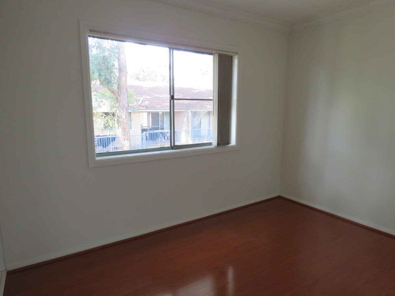 9/7476 Stapleton Street, Pendle Hill Apartment for rent Listed by