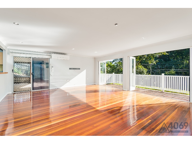 41 Kenhaven Street, KENMORE House for rent Listed by Kristen Van Der