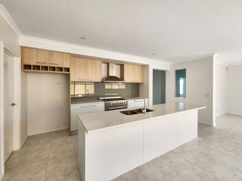 161 Sparrovale Road, CHARLEMONT House for rent Listed by Rental