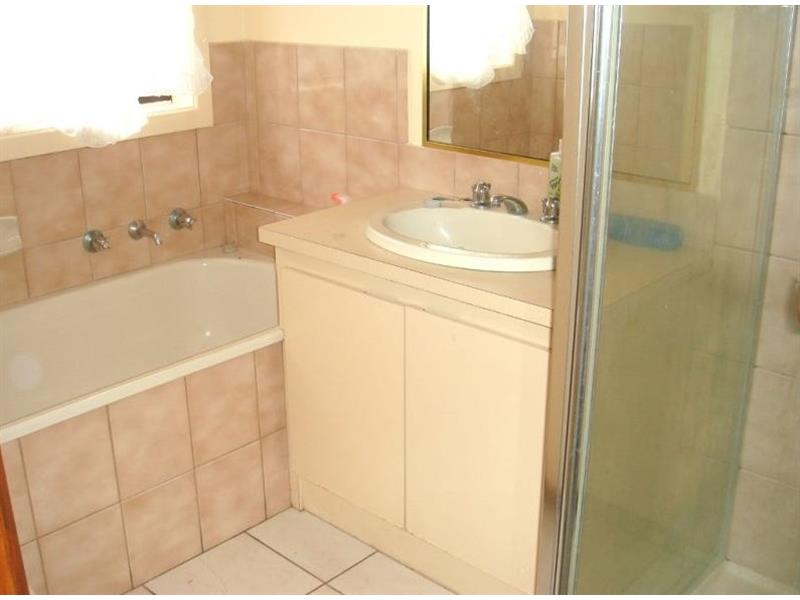 359 Taylors Road, KINGS PARK House for rent Listed by Elvira Gjergjaj of Obrien Real Estate