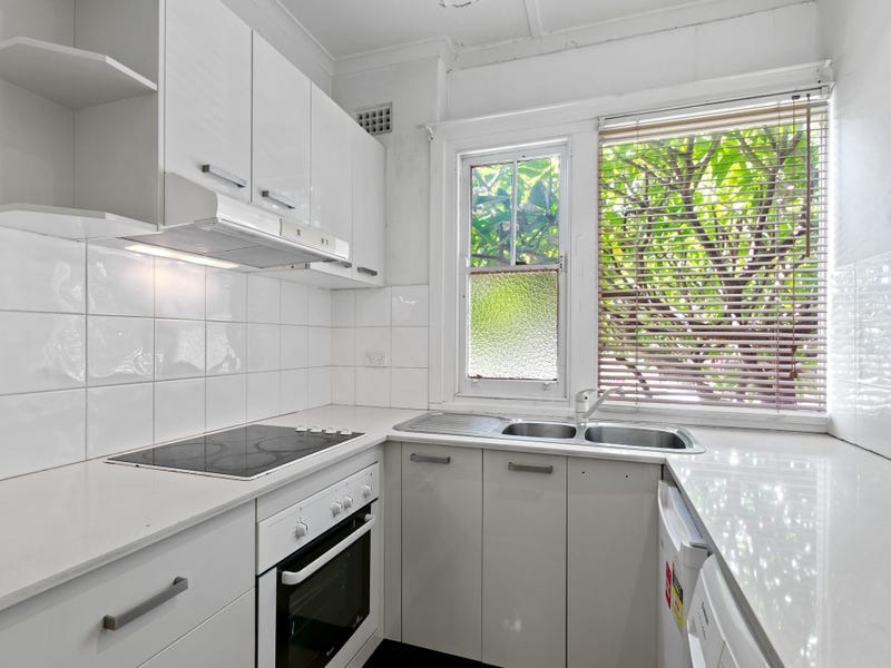 Unit 1/52 Warren Road, MARRICKVILLE Apartment for rent Listed by Roslyn Pozniak of Bondi