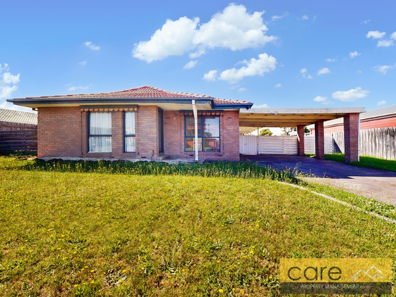 2 Garryowen Crescent, NARRE WARREN House for rent Listed by Rebecca