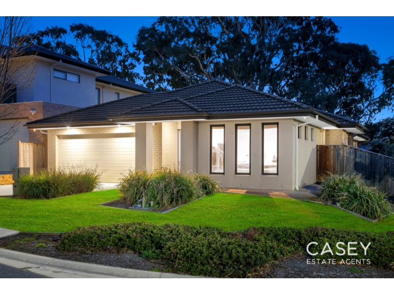 34 Verdant Avenue, SANDHURST House for rent Listed by Leeanne Harley