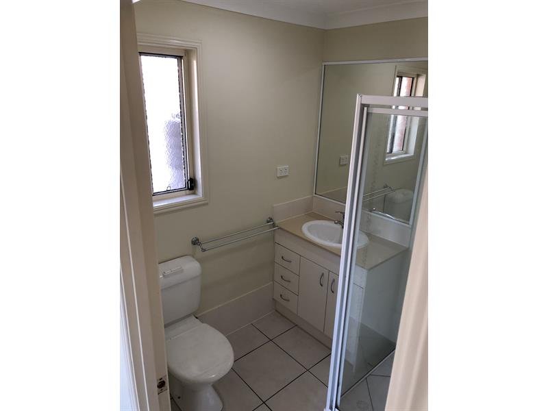 50 Dornoch Crescent, RACEVIEW House for rent Listed by Sam Leung of H