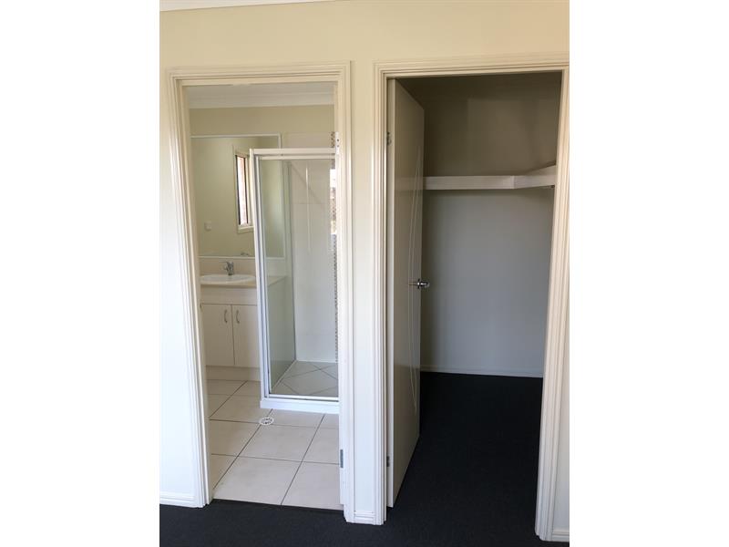 50 Dornoch Crescent, RACEVIEW House for rent Listed by Sam Leung of H