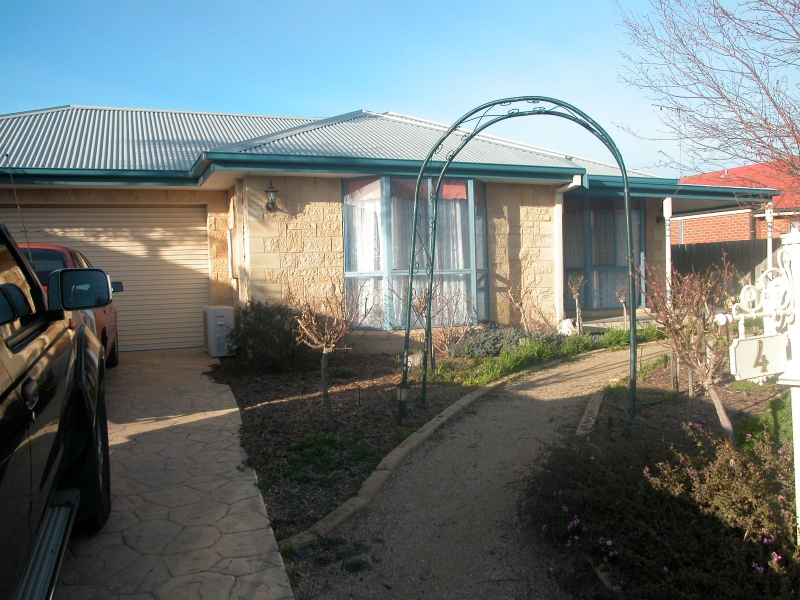 4 Egret Court, LARA House for rent Listed by Kristy Miglani of Lara