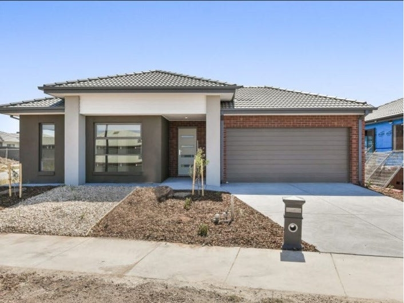 47 Pelican Way, LARA House for rent Listed by Kristy Miglani of Lara