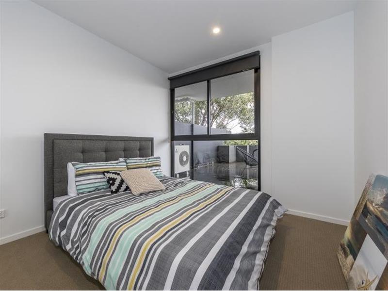 8/324 Pascoe Vale Road, ESSENDON Apartment for rent Listed by