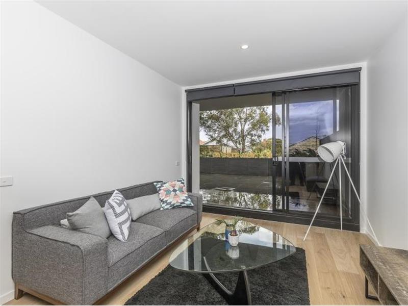 8/324 Pascoe Vale Road, ESSENDON Apartment for rent Listed by