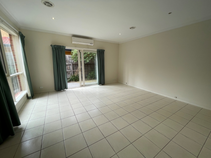 2B Cooper Street, ESSENDON Townhouse for rent Listed by Isabella