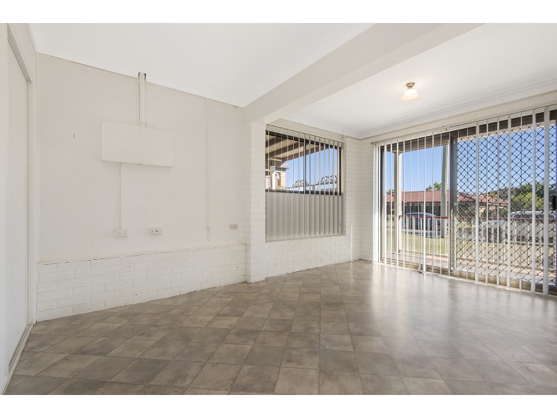 61A Outlook Parade, BRAY PARK Apartment for rent Listed by Metrocity