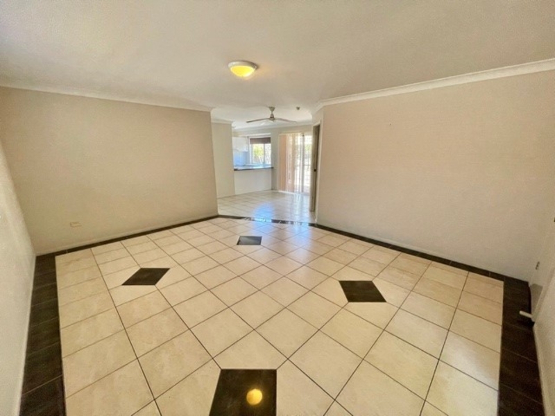 5 Nolan Chase, PARKWOOD House for rent Listed by Harcourts Arundel