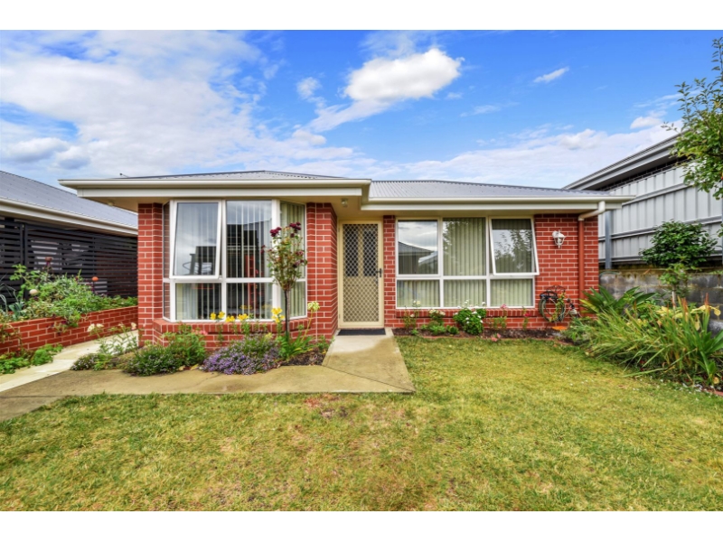 53 Legges Crescent, PROSPECT Apartment for rent Listed by Harcourts