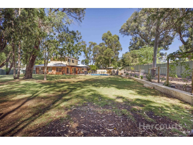 7 Korbel Close, GREENFIELDS House for rent Listed by Stacey Swann of