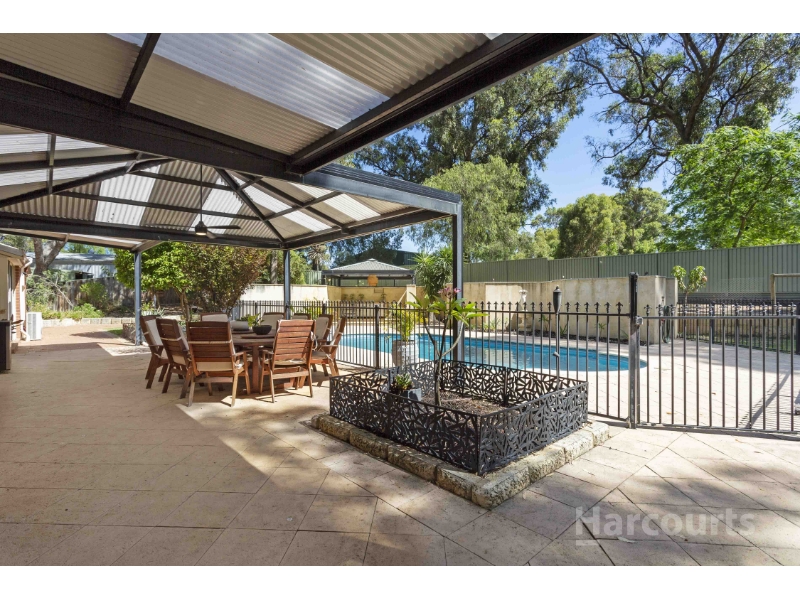 7 Korbel Close, GREENFIELDS House for rent Listed by Stacey Swann of