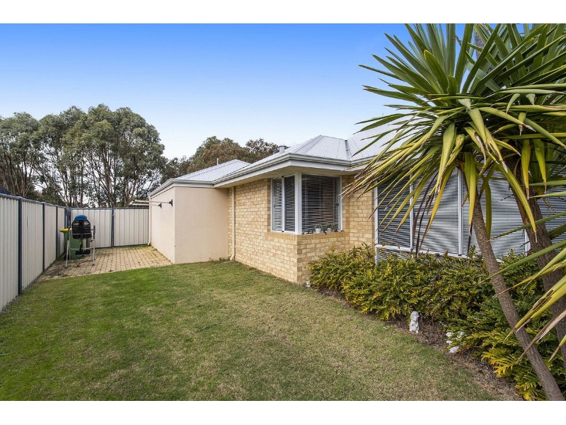27 Brackenridge Ramble, MEADOW SPRINGS House for rent Listed by