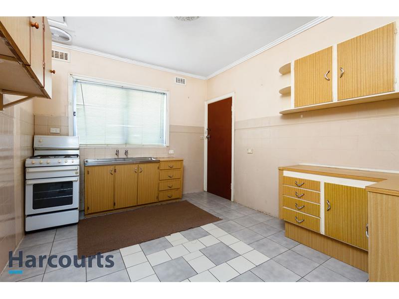 1/3 Herbert Street Avondale Heights VIC 3034 House for rent Listed by