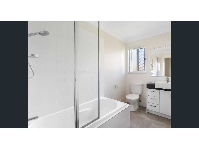 9 Tascon Street Ormiston QLD 4160 House for rent Listed by Alisha Golding of Mpm Property