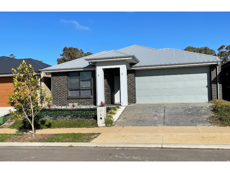 7 Clarence Street, Mount Barker House for rent Listed by Amanda