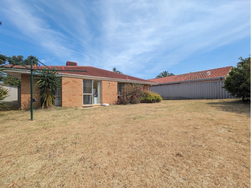 14 Scholar Close, Marangaroo House for rent Listed by David Crash
