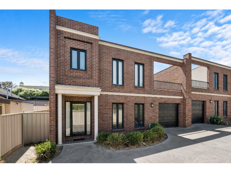 8/50 Race Street, Flora Hill House for rent Listed by Jordana