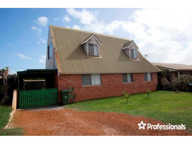 172 Monsoon Lane, West End House for rent Listed by Professionals