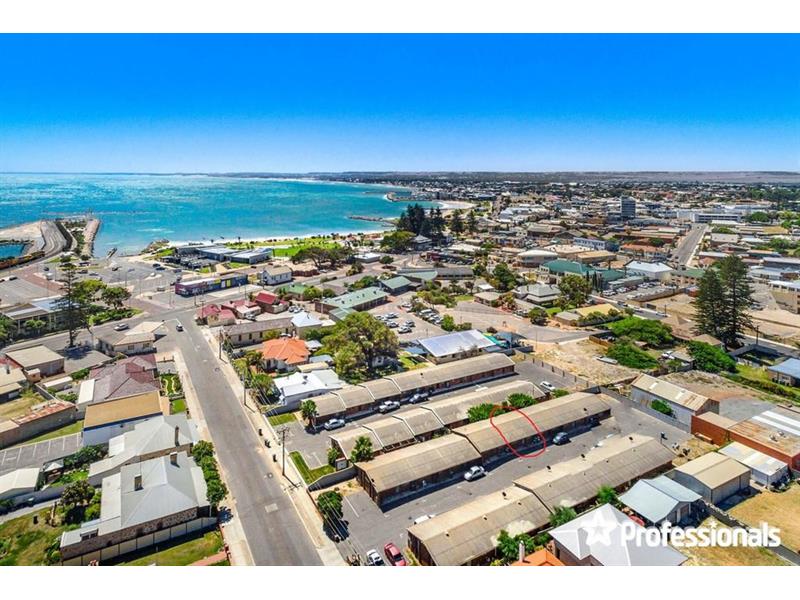 11/17 Francis Street, Geraldton Apartment for rent Listed by Beverly