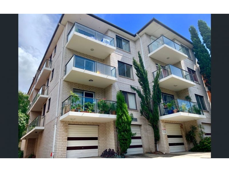 8/1112 Alexandra Pde, ROCKDALE Apartment for rent Listed by For Rent