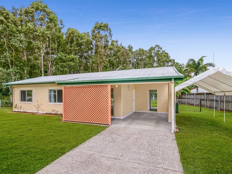 1 Cracknell Road White Rock QLD 4868