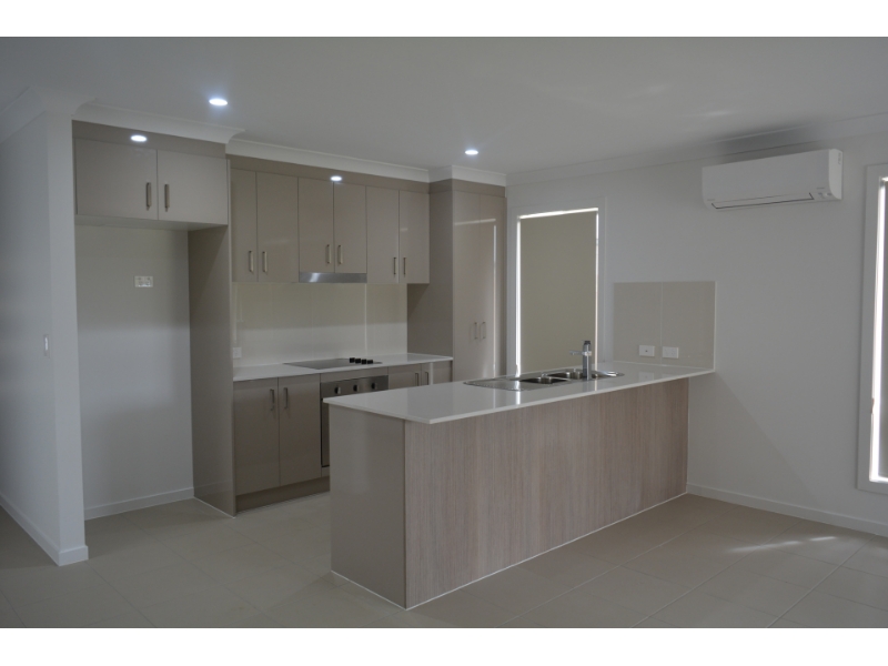 6 McInnes Street, Glenvale House for rent Listed by Ljh Property