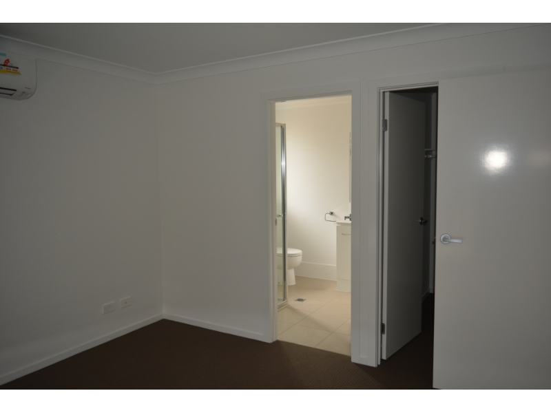 6 McInnes Street, Glenvale House for rent Listed by Ljh Property