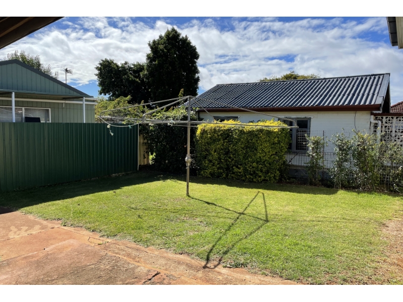 299 South Street, Harristown House for rent Listed by Ljh Property