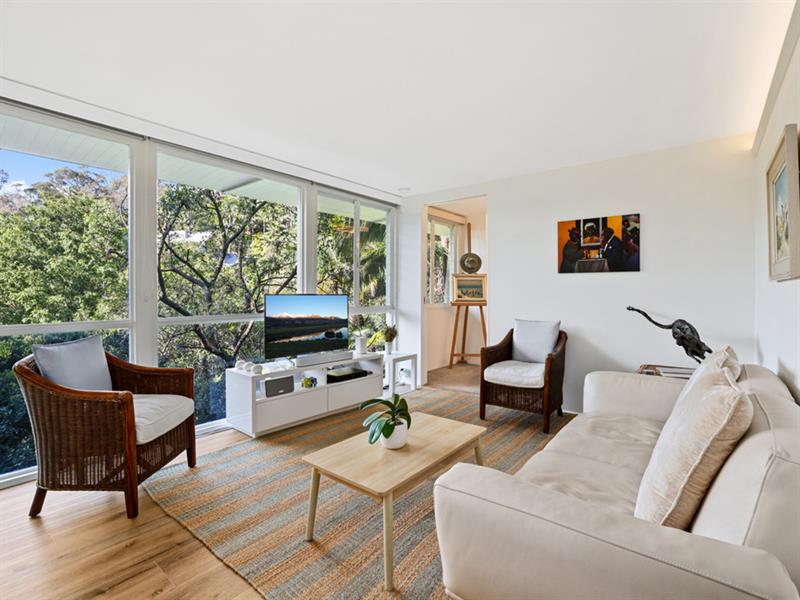 30A Kananook Avenue, Bayview House for rent Listed by Kelli Church of Lj Hooker Mona Vale