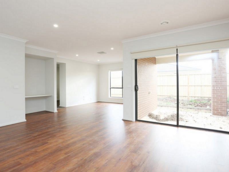 7 Kilcunda Drive, TRUGANINA House for rent Listed by Dema Haddad of